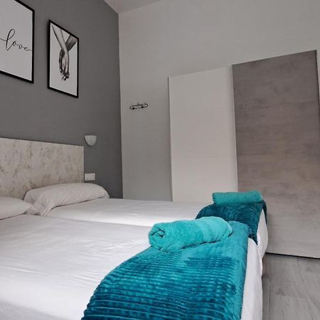 Apartamento La Loperana Малага Экстерьер фото