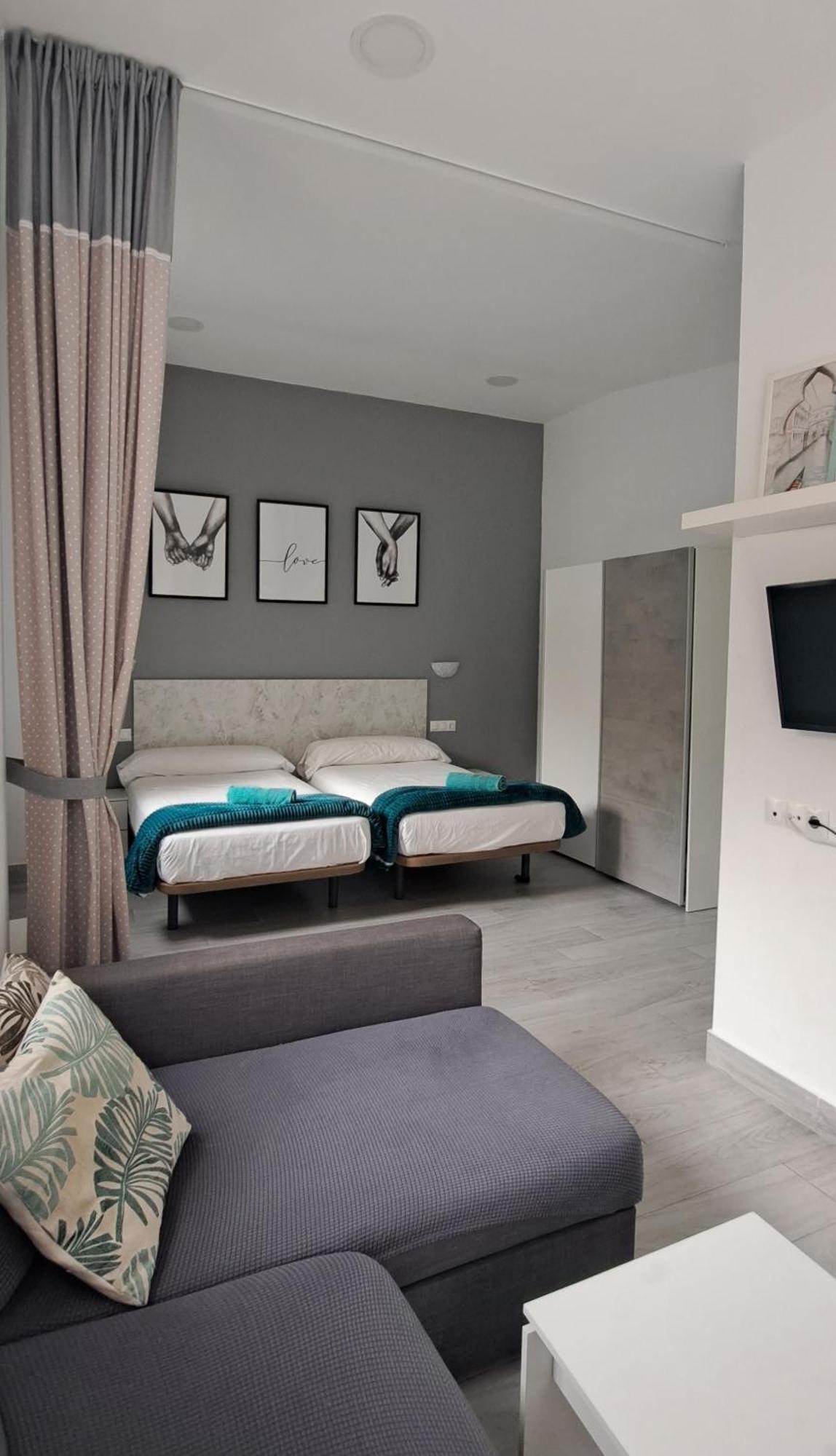 Apartamento La Loperana Малага Экстерьер фото